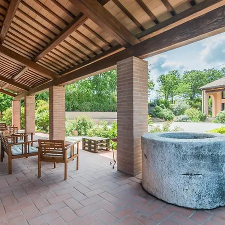 Otel Collina Dei Poeti SantʼArcangelo di Romagna