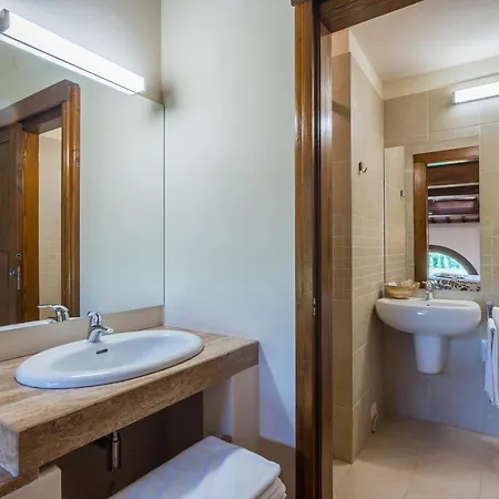 Collina Dei Poeti Otel