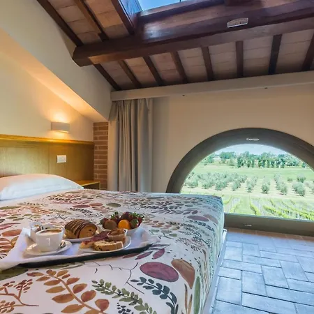 Collina Dei Poeti Otel