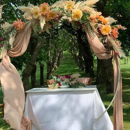 Collina Dei Poeti Otel SantʼArcangelo di Romagna