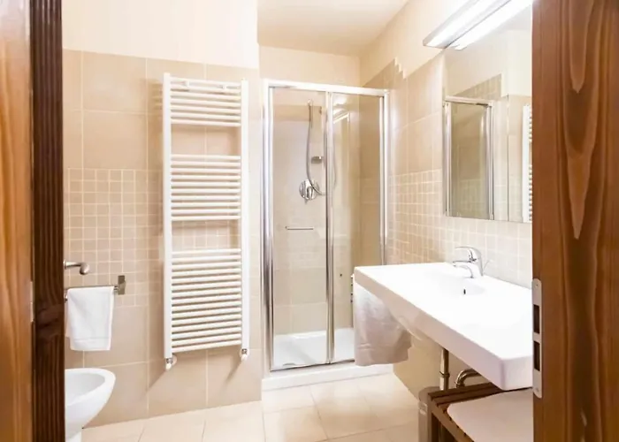 Hotel Collina Dei Poeti