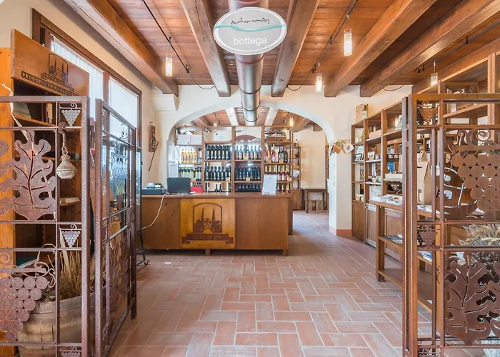 Collina Dei Poeti Hotel SantʼArcangelo di Romagna